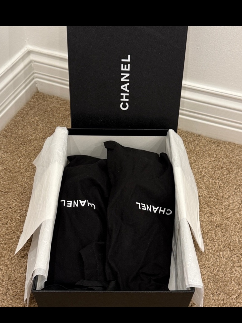 CHANEL Raffia CC Slide Sandals – Black & Gold Logo – Size 37 - Picture 8 of 9